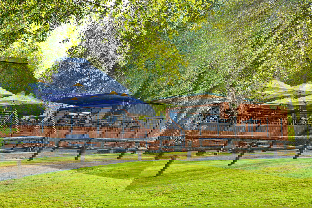 viewing deck fenced off at Skukuza golf course clubhouse