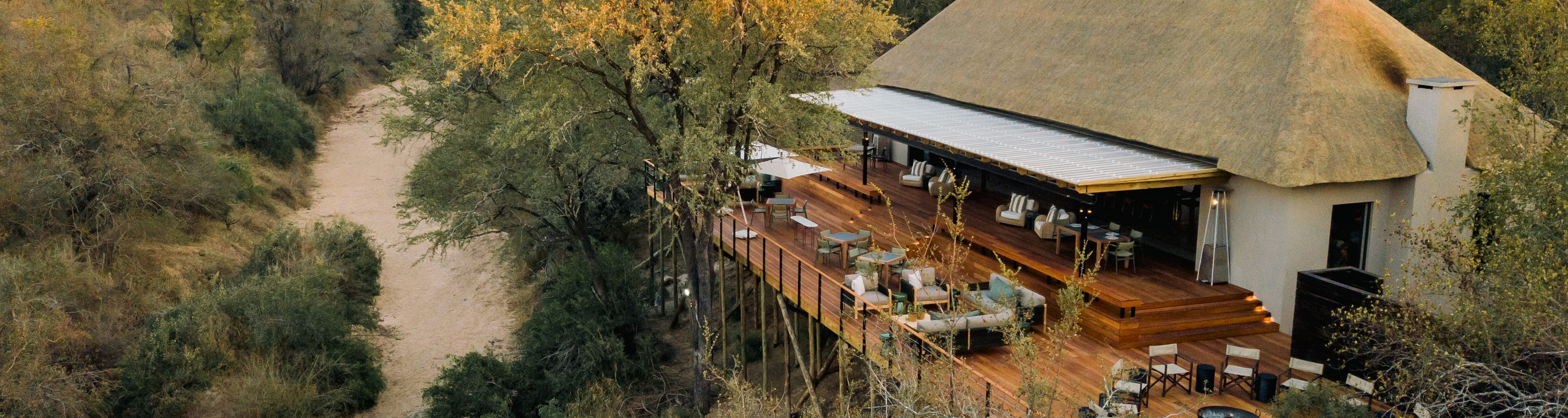 ariel view of suite at Simbambili Safari lodge Thornybush with dry riverbed below