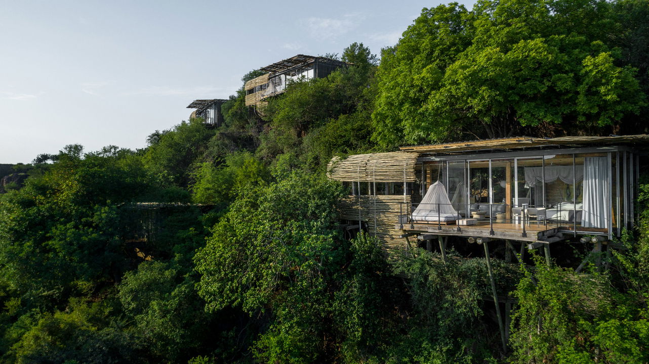 suite view in the cliff at singita lebombo lodge