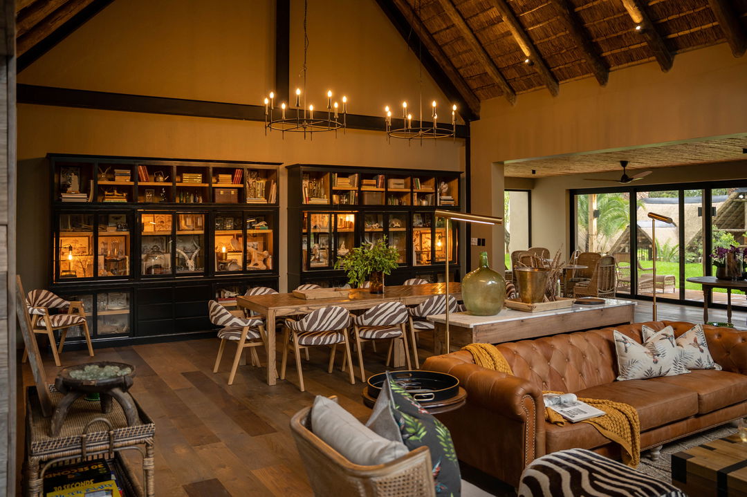 dining area of thornybush game lodge
