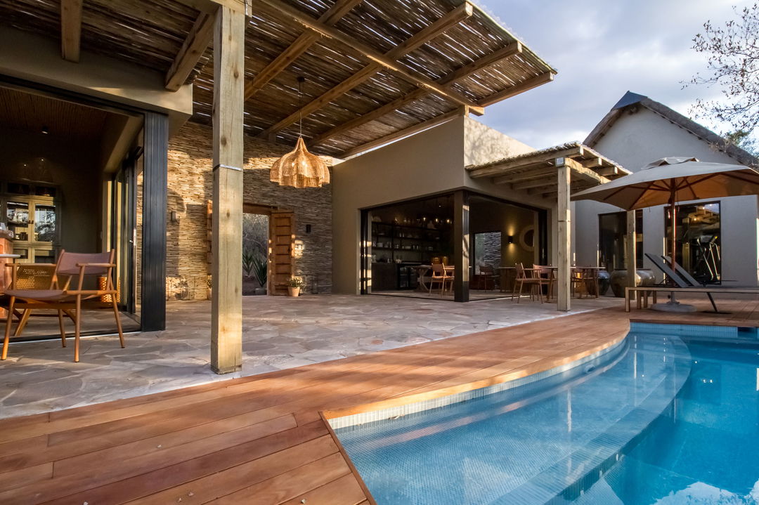 partial view from the pool of the Thornybush wellness centre