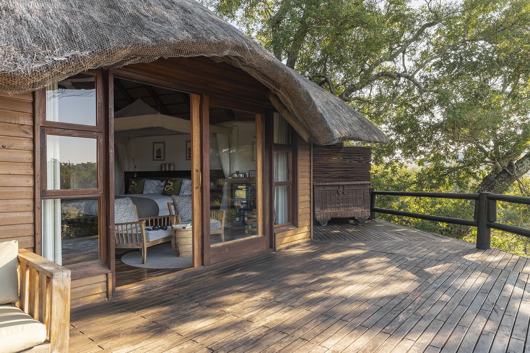deck in front of room at Ulusaba safari lodge