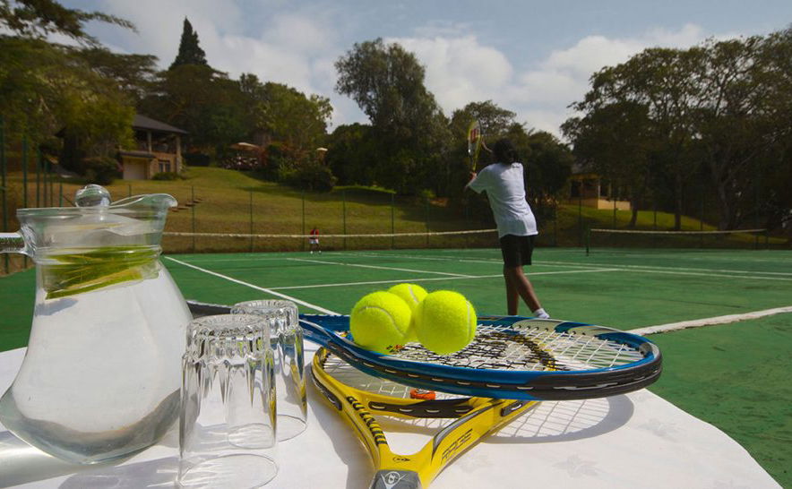 tennis court facilities at ulusaba
