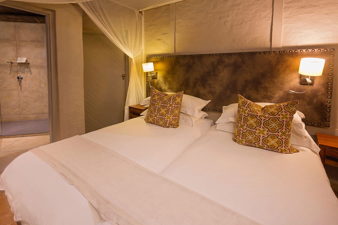 downstairs bedroom of Victoria falls safari suites