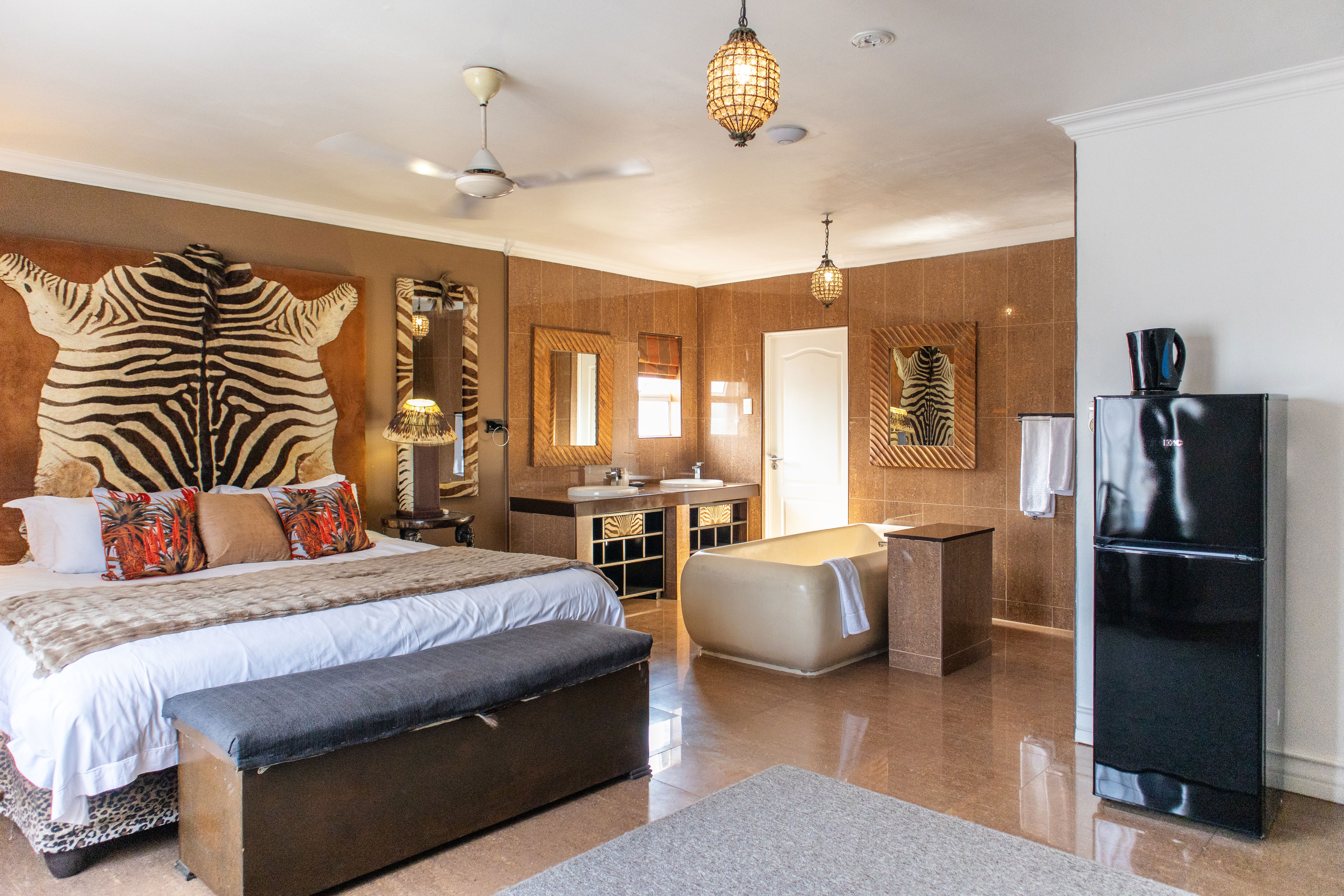 Africa Room 