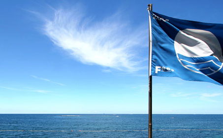 blue flag status, amanzimtoti, amanzimtoti beach, beach, durban, durban kwazulu natal, kzn, toti, blue flag, toti main beach, beachlife