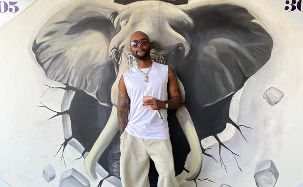 vusi nova, 305 hotel, amanzimtoti, durban hotel