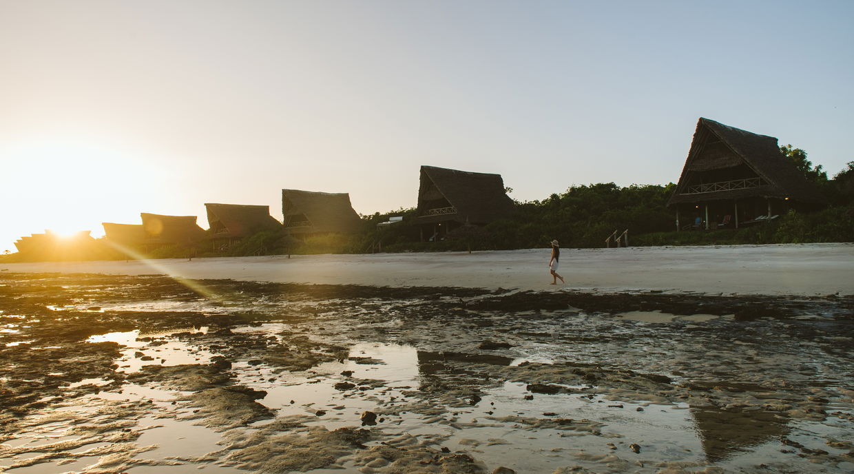 Lazy Lagoon Island Lodge