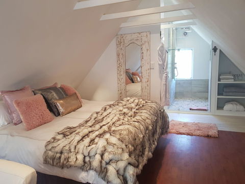 Luxury rooms and suites -De Kloof Luxury estate boutique hotel and spa Swellendam South africa