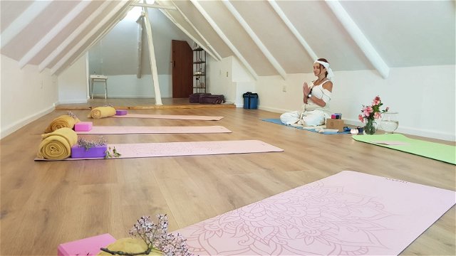 kundalini TRE Yoga healing wellness spa country retreat luxury boutique hotel at De Kloof hotel and spa swellendam western cape winelands south africa