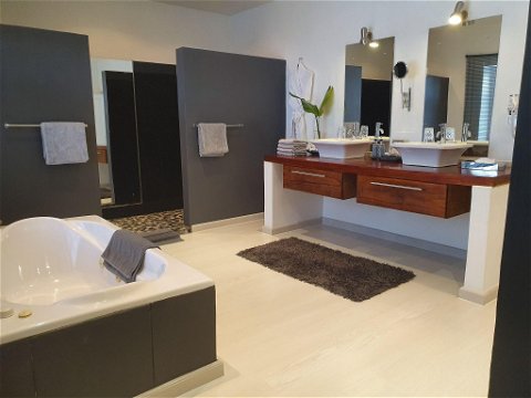 bathroom 5 stra accommodation dekloof luxury estate boutique hotel and spa swellendam south africa