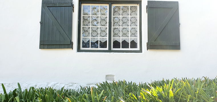 Pinot noir suite hotel and cape dutch national monument heritage estate and farm swellendam western cape south africa