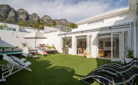 Three-bedroom Villa with Private Pool