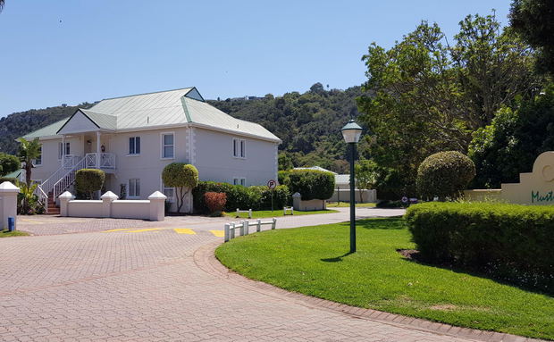 Exterior and gardens of 7 River Club Mews, Plettenberg Bay Exterior and gardens of 7 River Club Mews, Plettenberg Bay