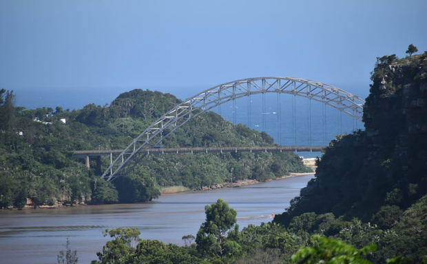 The C. H. Mitchell bridge, also known as the Mtamvuna bridge, is the second longest single span bridge in South Africa. The C. H. Mitchell bridge, also known as the Mtamvuna bridge, is the second longest single span bridge in South Africa.