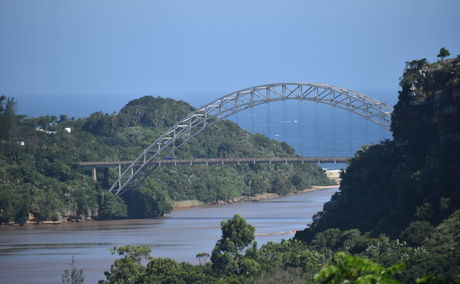 Views of the river from Umtamvuna View Cabanas