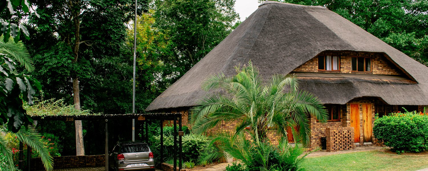 Welcome to Inyamatane Kruger Park Lodge