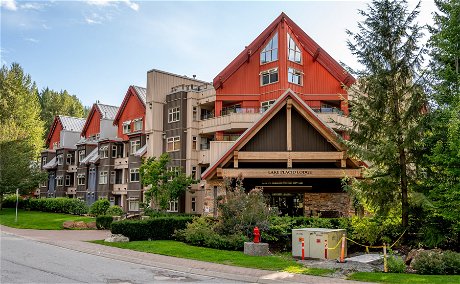 Lake Placid Lodge Whistler Vacation Rentals, British Columbia, Canada. By Elevate Vacations