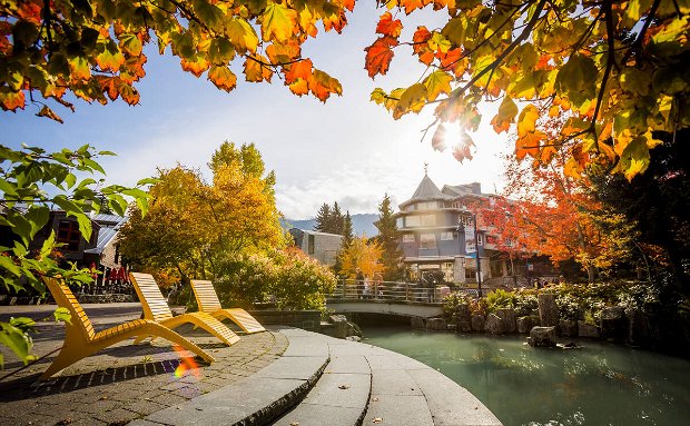 Fall in Whistler Village, Source: Tourism Whistler/Justa Jeskova