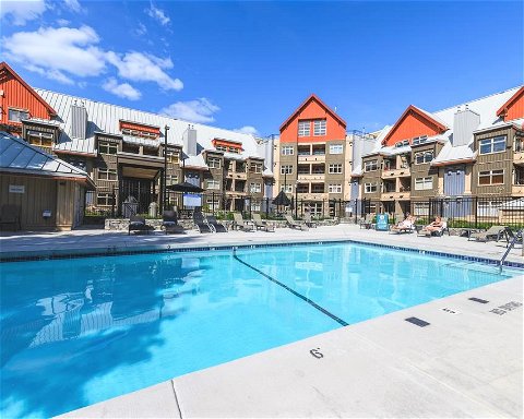 Lake Placid Lodge Whistler, condo rentals with pool