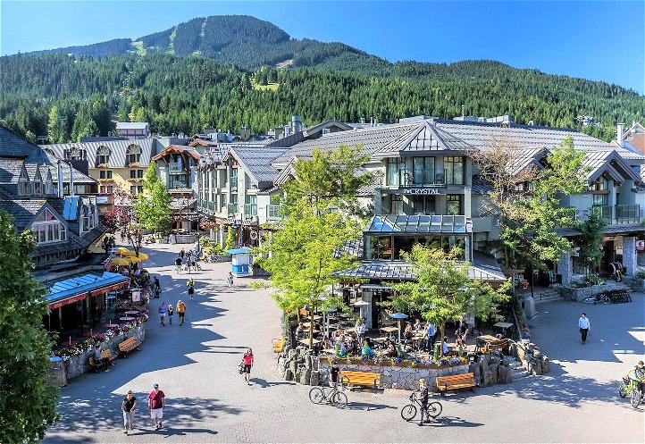 Whistler Vacation Rentals & Condos, British Columbia. Elevate Vacations 