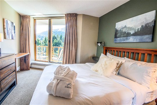 Cascade Lodge, One bedroom condo in Whistler