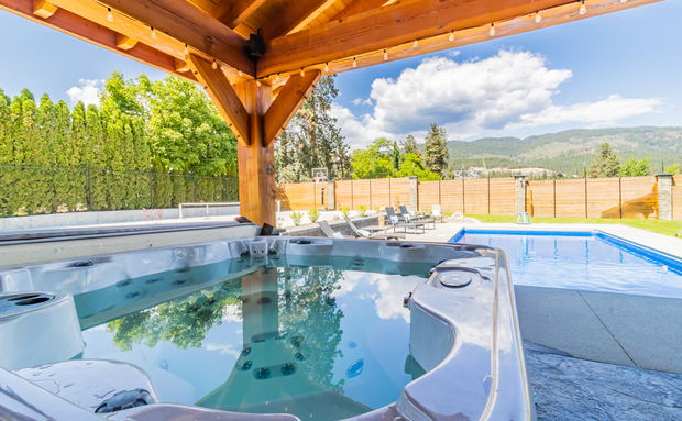 Vacation Home Rental West Kelowna, British Columbia, Canada. Elevate Vacations Vacation Home Rental West Kelowna, British Columbia, Canada. Elevate Vacations