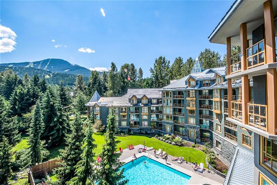 Cascade Lodge Whistler, Canada, One & Two-bedroom Condos by Elevate Vacations