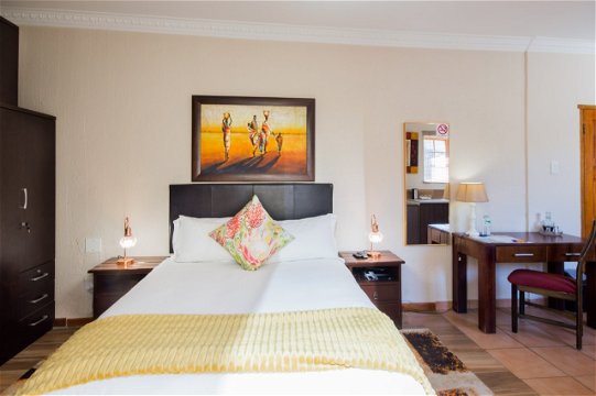 Serengeti Bedroom