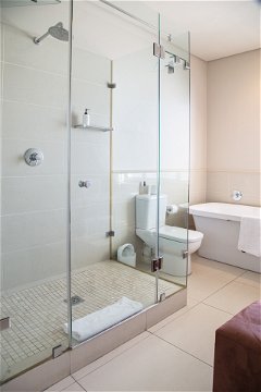 3 Bedroom - Bathroom