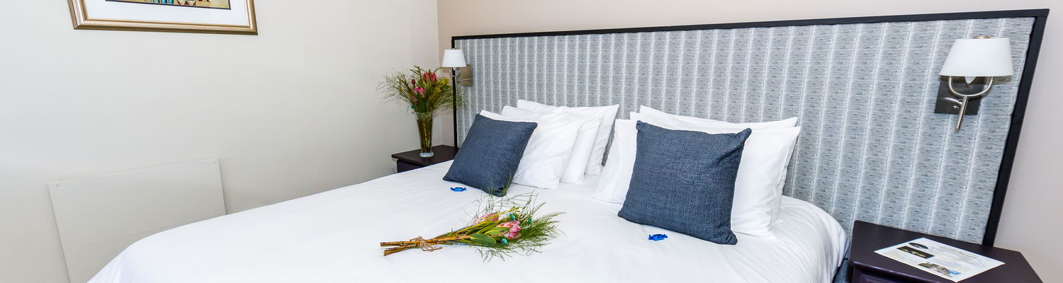 molo lolo, le petit chateau, hotel durbanville, durbanville, cape town, le petit chateau durbanville, hotel cape town