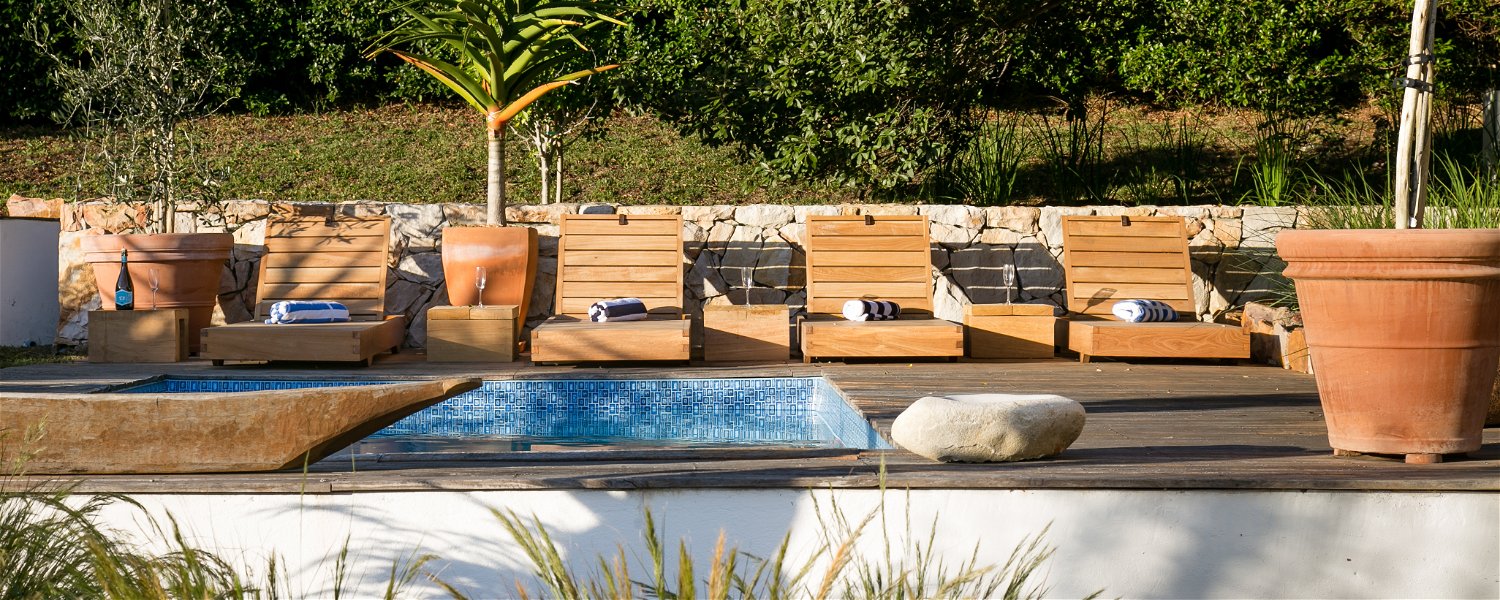 swimming pool accommodation in noordhoek