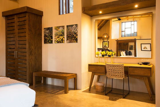 Luxury River Suite on Safari in Klaserie Private Nature Reserve Luxury River Suite on Safari in Klaserie Private Nature Reserve
