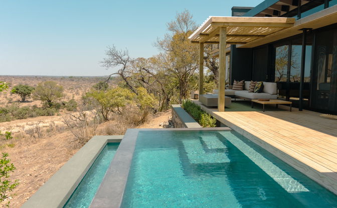 River Suite Villa with Starbed and Plunge Pool