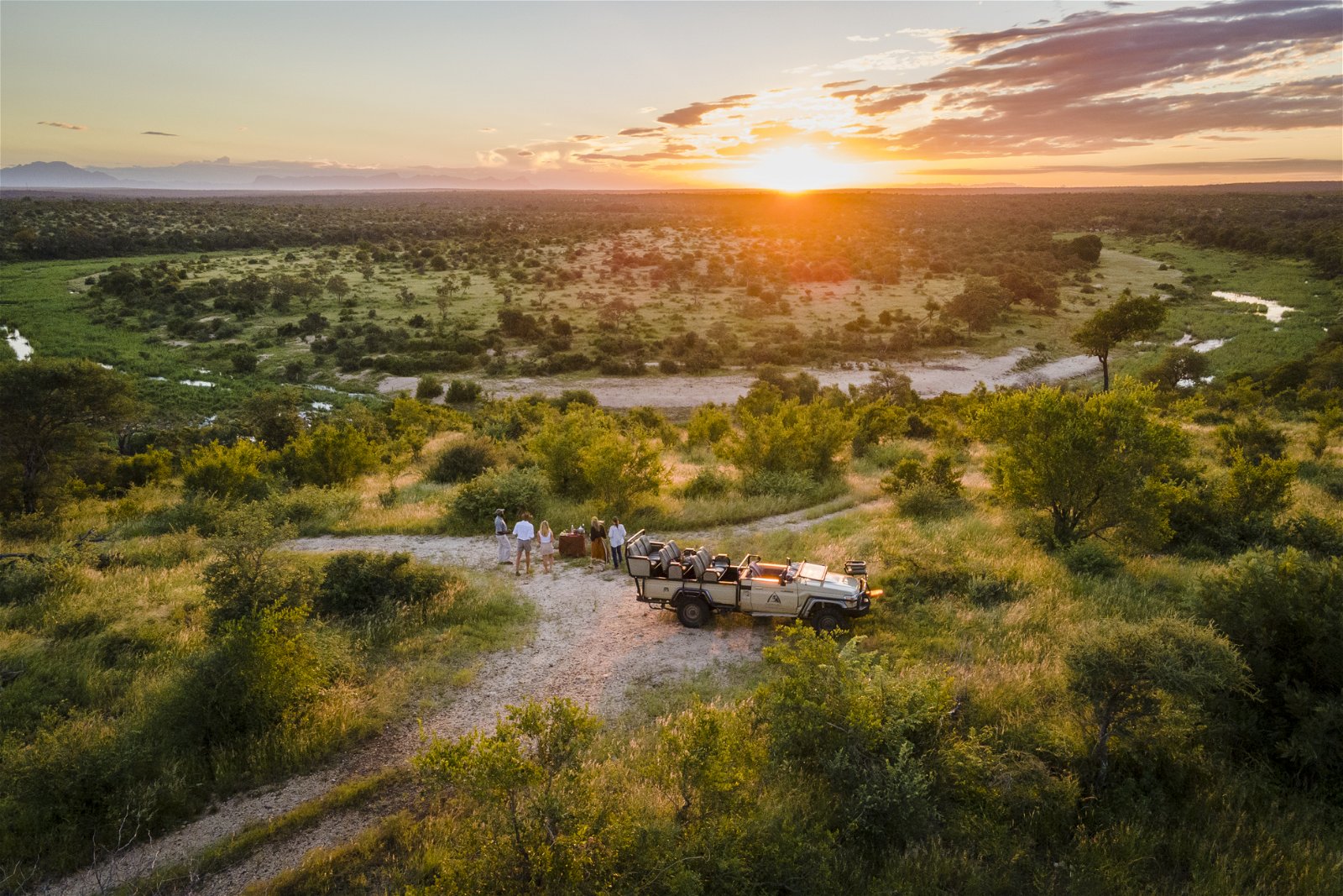 big 5 luxury safari with game drive in klaserie private nature reserve