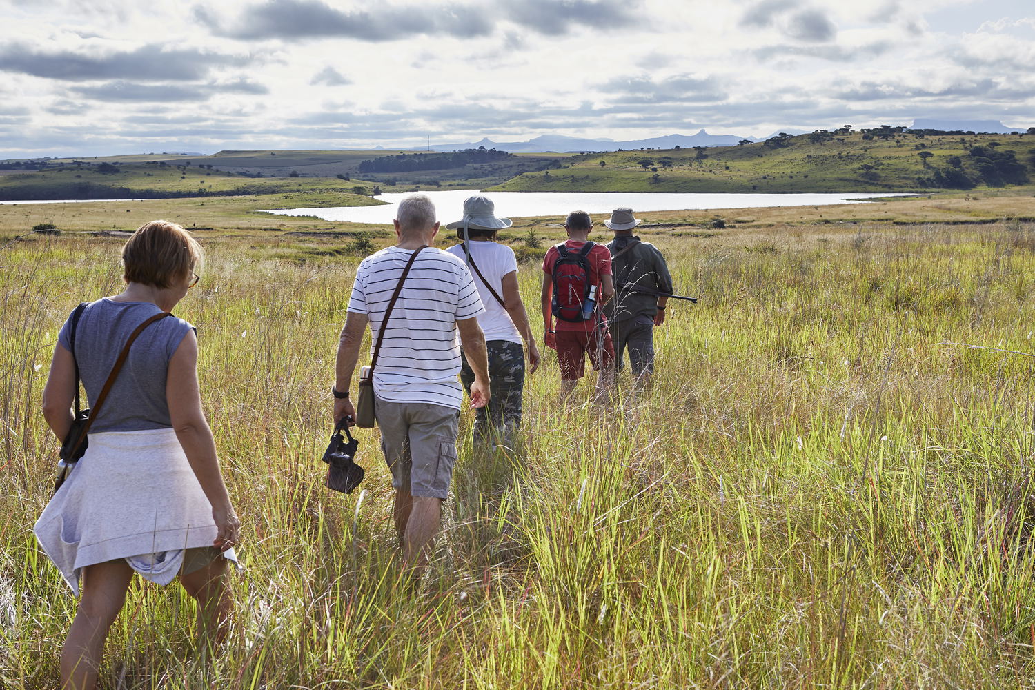 #walkingsafari #rhinotracking #gamewalk #hike
