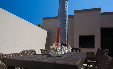 4a Human Crescent - Melkbosstrand